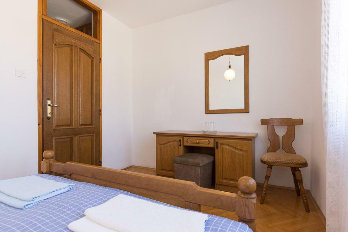 Rooms Miramare Крк Экстерьер фото